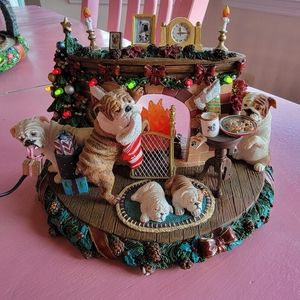 English Bulldogs A Cozy Christmas Eve Danbury Mint Retired piece